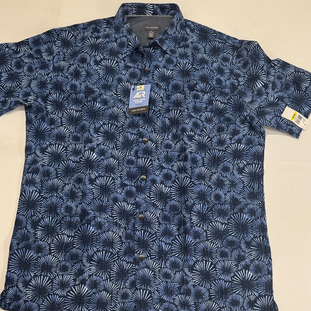 Van Heusen Men's medium Blue Patterned Shirt